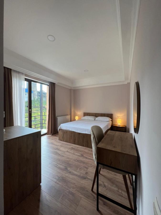 Lileo Inn Hotel Местия Екстериор снимка