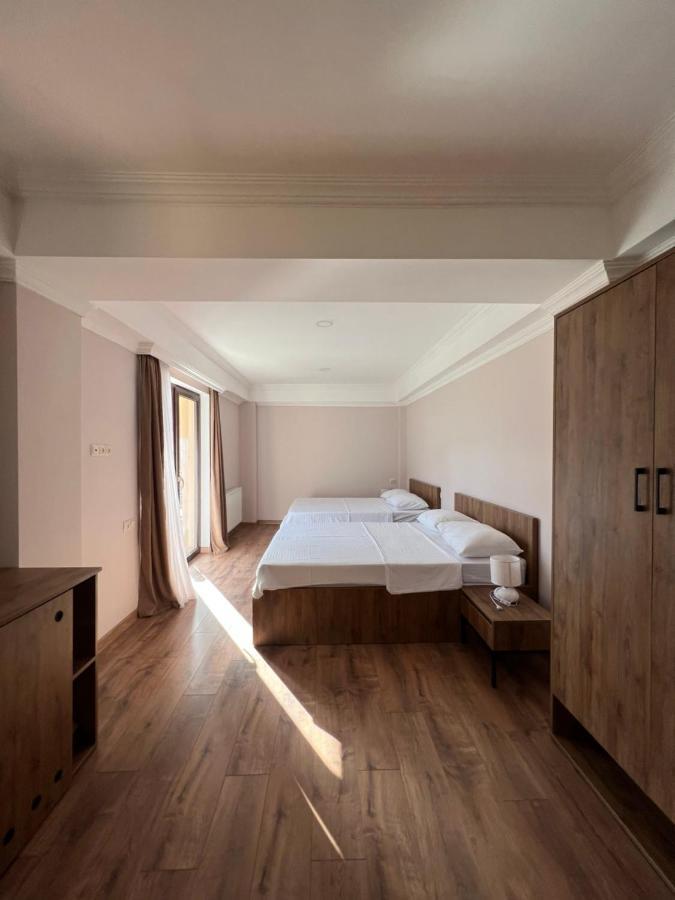 Lileo Inn Hotel Местия Екстериор снимка