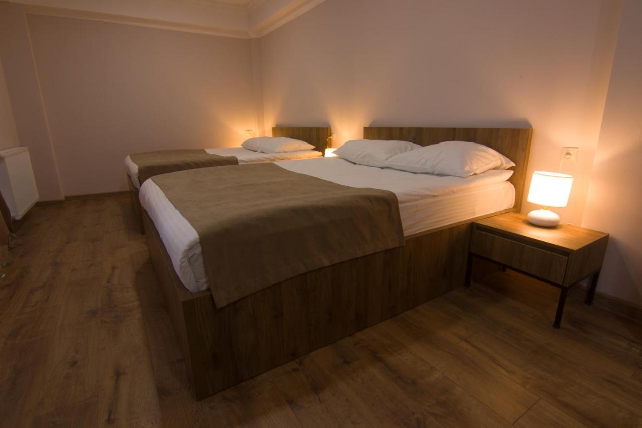 Lileo Inn Hotel Местия Екстериор снимка